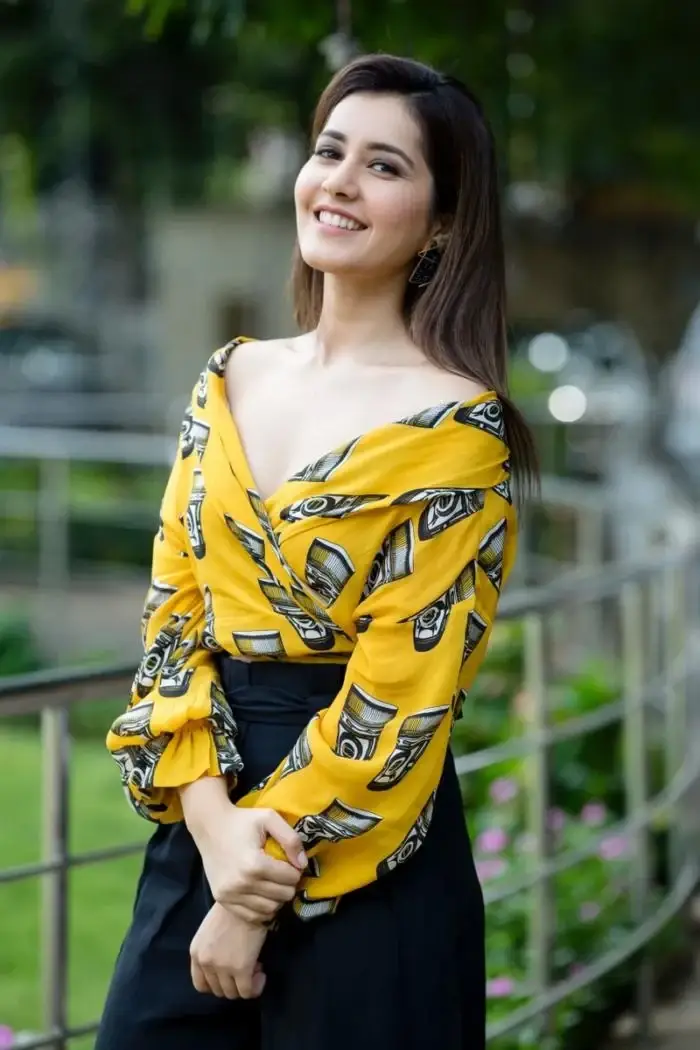 NORTH INDIAN MODEL RASHI KHANNA PHOTOSHOOT IN YELLOW TOP 4